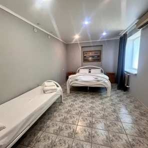 3-х местный с террасой